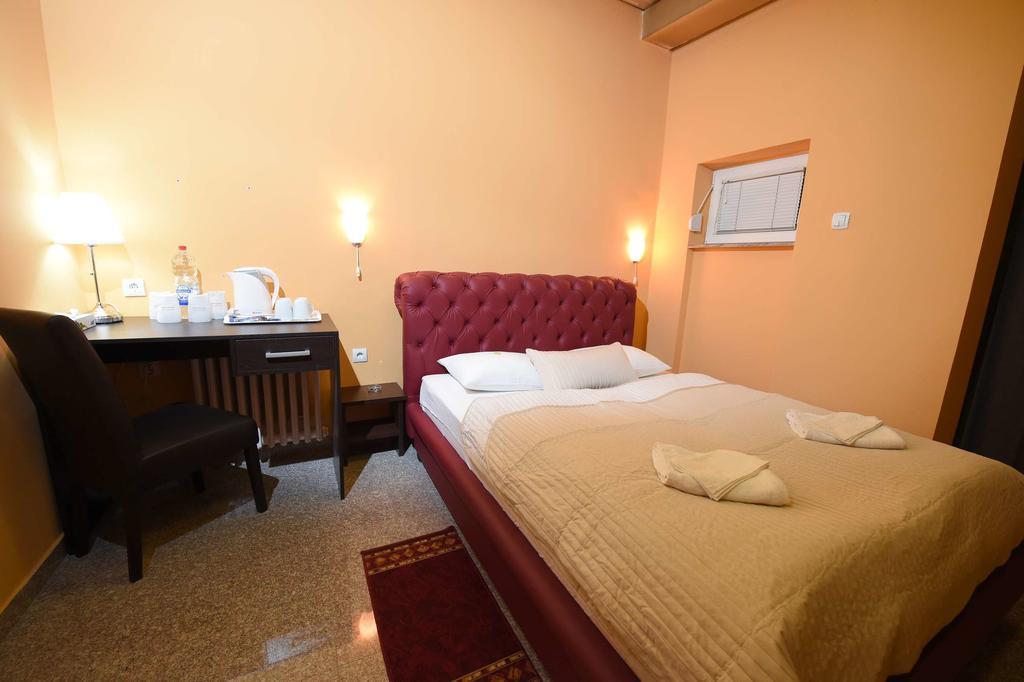 Apartment Inn Rooms Νόβι Σαντ Δωμάτιο φωτογραφία